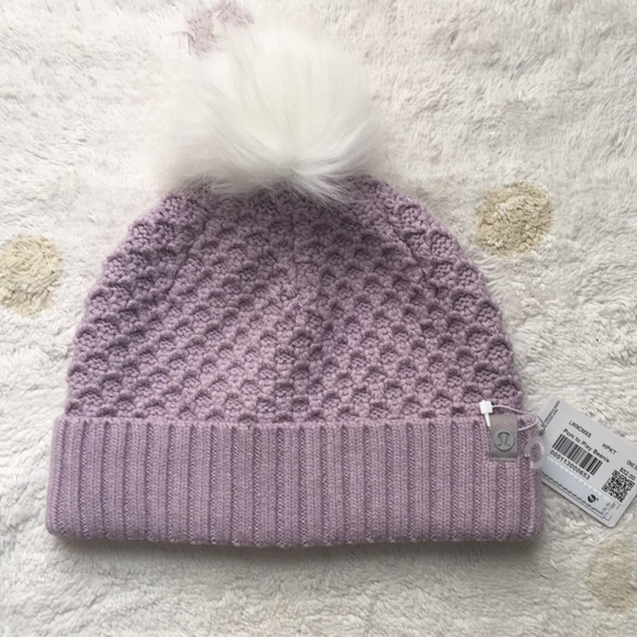 Lululemon Nwt Pom To Play Beanie 